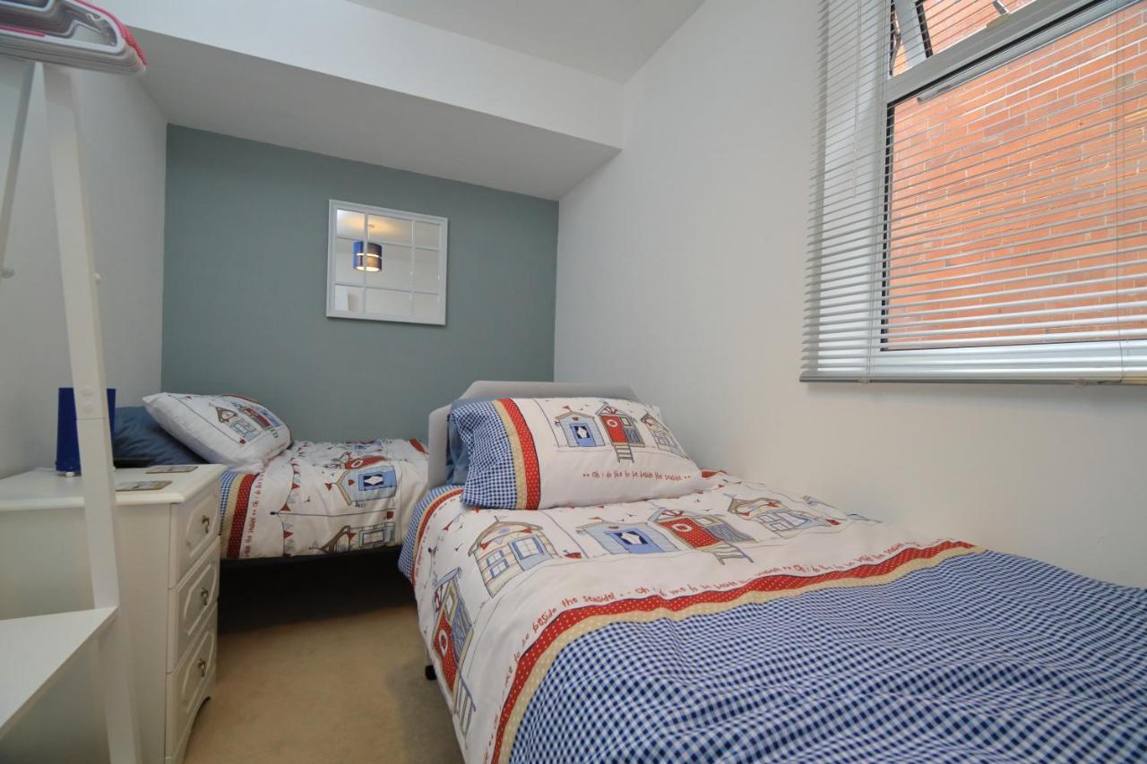 דירות Exmouth - Newly Available, Near The Beach מראה חיצוני תמונה